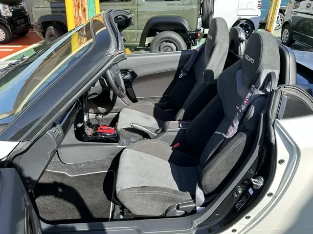 コペン(ダイハツ)GRスポーツ CVTディーラｰ試乗車 3