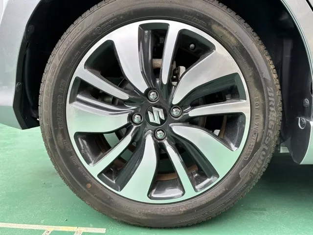 スイフト(スズキ)RSｔセーフティパッケージ 全方位カメラ中古車 10