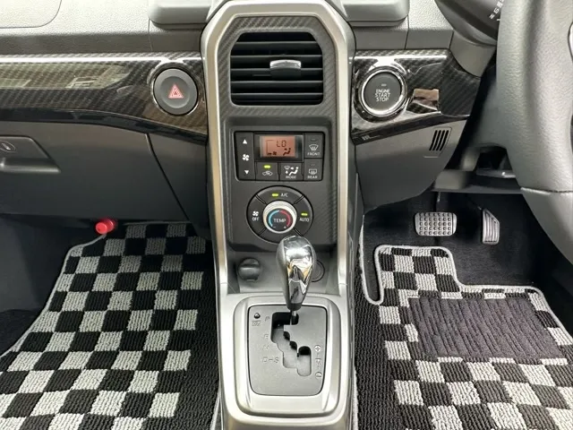コペン(ダイハツ)ローブS届出済未使用車 13