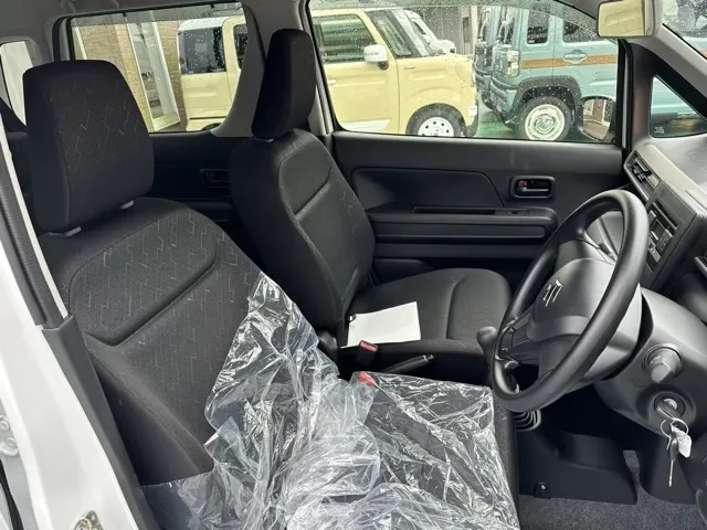 ワゴンＲ(スズキ)５速ＭＴディーラ-試乗車 6
