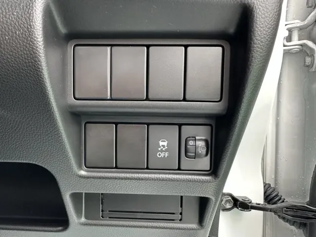 ワゴンＲ(スズキ)５速ＭＴディーラ-試乗車 7