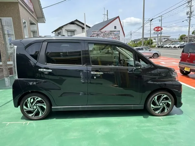 ムーヴ(ダイハツ)RSハイパーリミテッドSAⅢ届出済未使用車 10