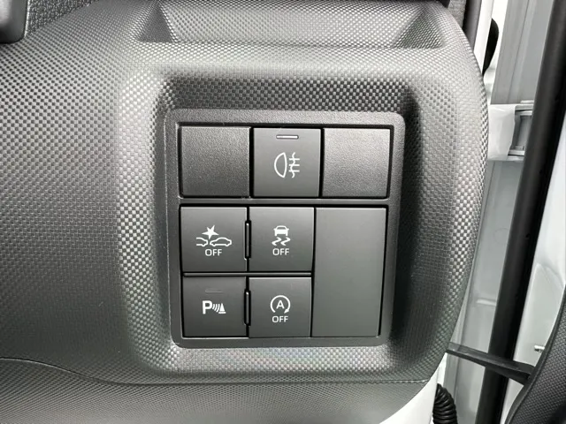 ロッキー(ダイハツ)プレミアムG UGP登録済未使用車 12
