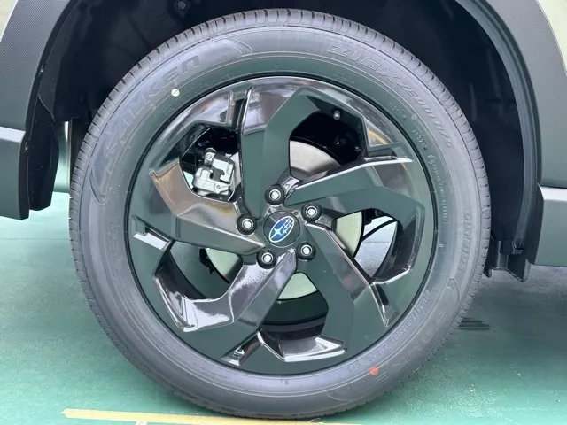 フォレスター(スバル)スポーツ　アイサイトセイフティプラス　ルーフレール登録済未使用車 17