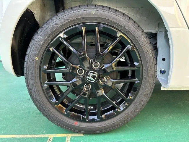 N-ONE(ホンダ)ＲＳ ６ＭＴディーラ-試乗車 11