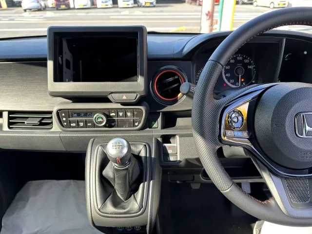 N-ONE(ホンダ)ＲＳ ６ＭＴディーラ-試乗車 18
