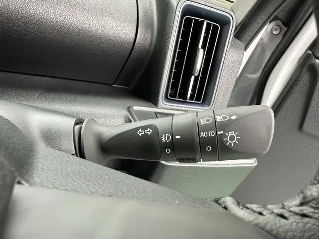 タント(ダイハツ)RS パノラマUGP 純正ナビ付届出済未使用車 20