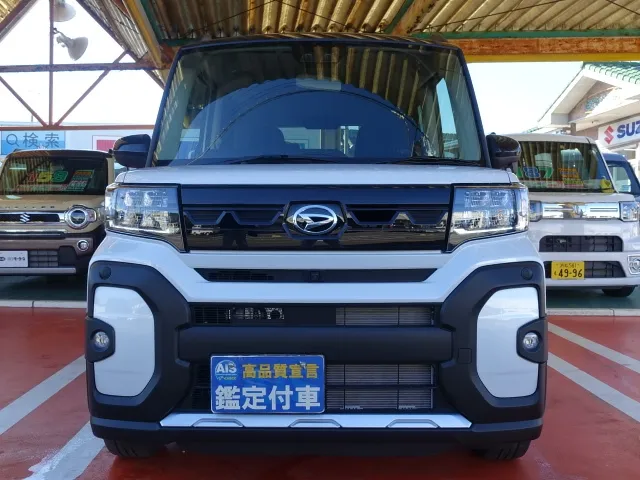 タント(ダイハツ)ファンクロスターボ  パノラマUGP届出済未使用車 25