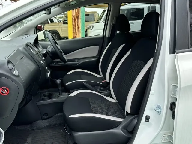 ノート(ニッサン)Ｘ中古車 3