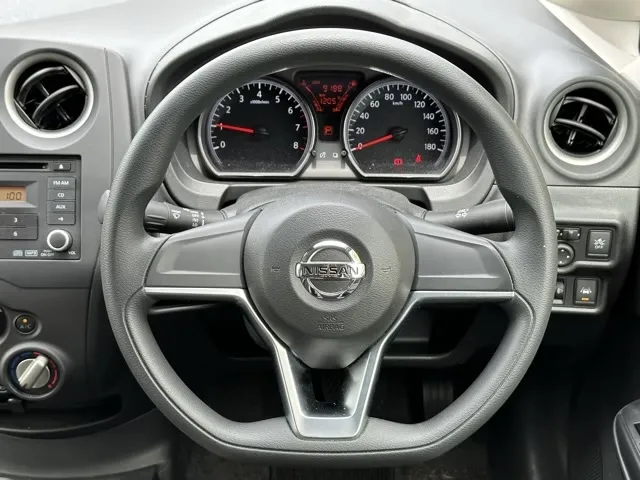 ノート(ニッサン)Ｘ中古車 7