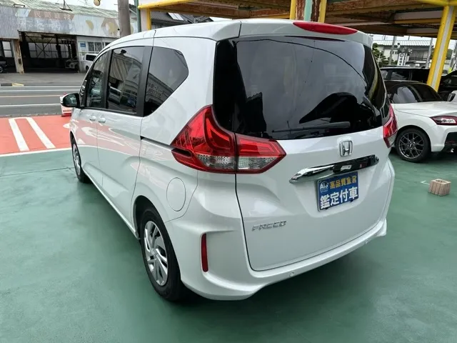 フリード(ホンダ)G登録済未使用車 2