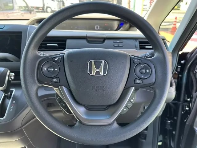 フリード(ホンダ)G登録済未使用車 7