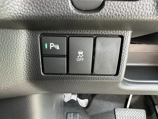 N-BOX(ホンダ)L　両側電動スライドドア届出済未使用車 19