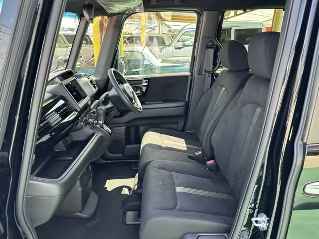 N-BOX(ホンダ)L　両側電動スライドドア届出済未使用車 3