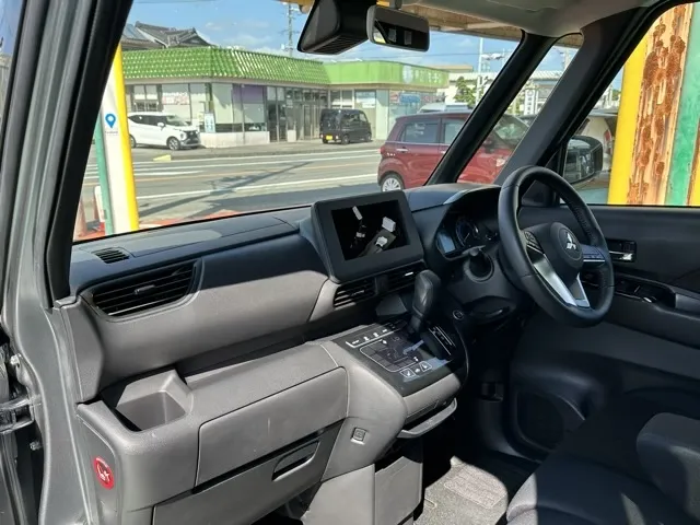 eKクロススペース(三菱)G中古車 14