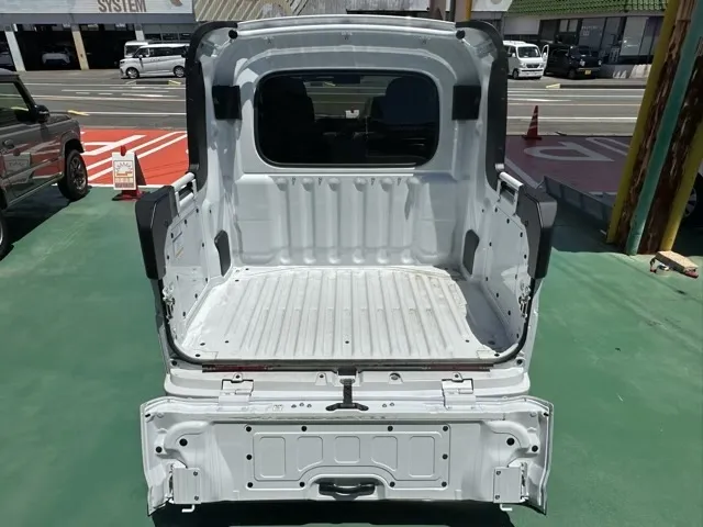 アトレー(ダイハツ)デッキバン届出済未使用車 8