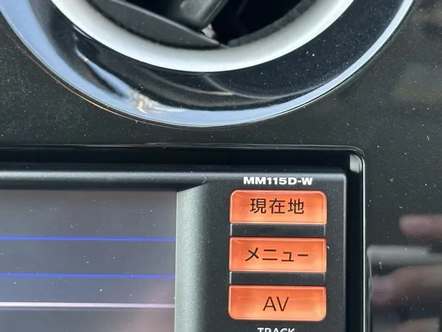 ノート(ニッサン)X ＤＩＧ－Ｓ中古車 24