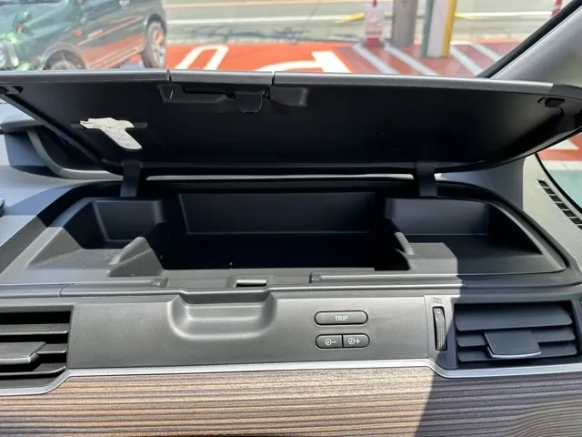 フリード(ホンダ)ハイブリッド クロスター登録済未使用車 20