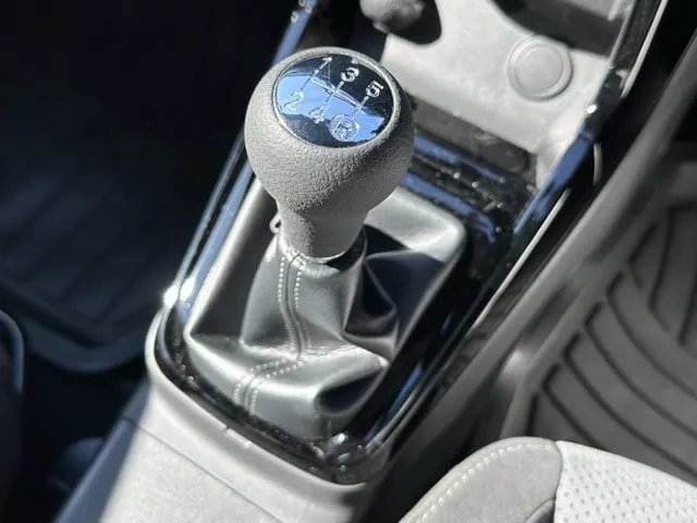 コペン(トヨタ)GRスポーツ MTディーラ-試乗車 14