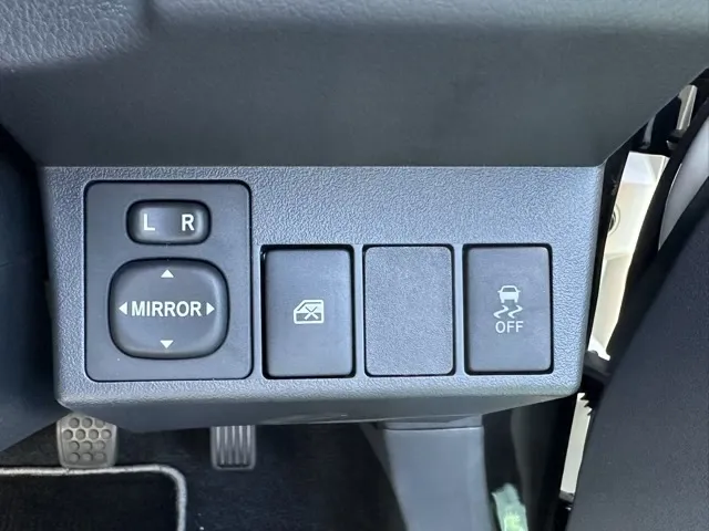 コペン(トヨタ)GRスポーツ MTディーラ-試乗車 19