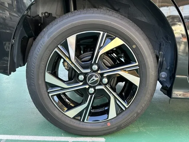 タント(ダイハツ)X 純正ナビ付届出済未使用車 15