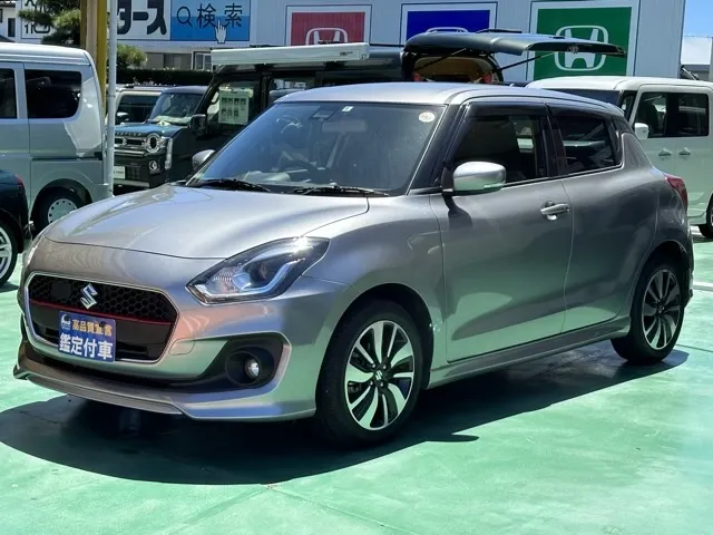 スイフト(スズキ)RS　セーフティパッケージ中古車 1