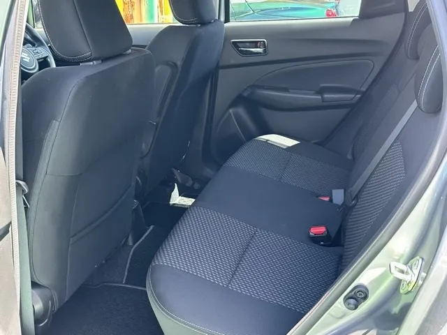 スイフト(スズキ)RS　セーフティパッケージ中古車 4