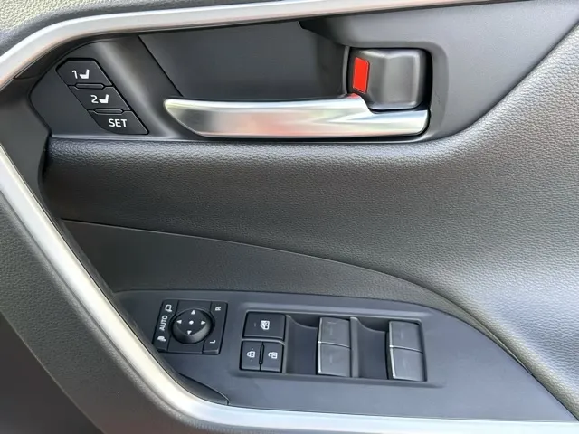 ＲＡＶ４(トヨタ)アドベンチャーオフロードＰＫＧⅡ登録済未使用車 6
