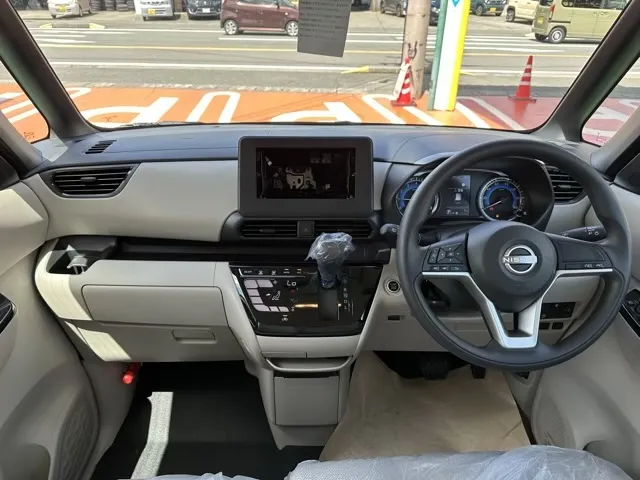 新型ルークス X 快適パック ニッサン 届出済未使用車は静岡県