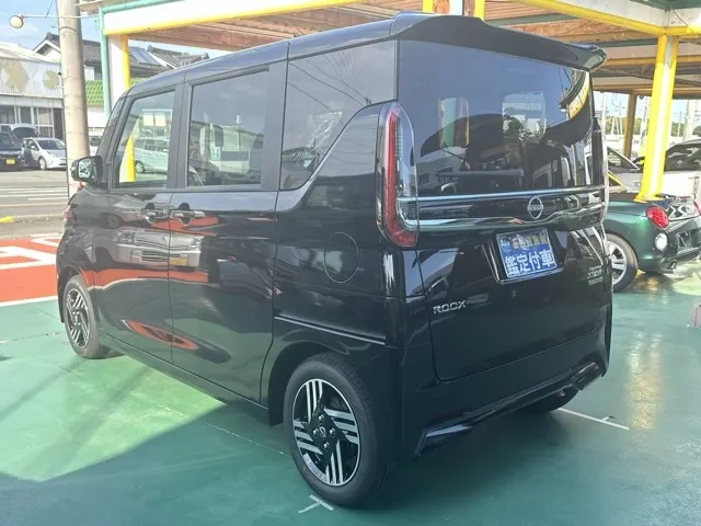 ルークス(ニッサン)ハイウェイスターX プロパイロットエディション届出済未使用車 2