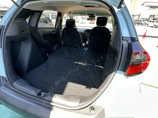 フィット(ホンダ)ＣＲＯＳＳＴＡＲ（クロスター）中古車 8