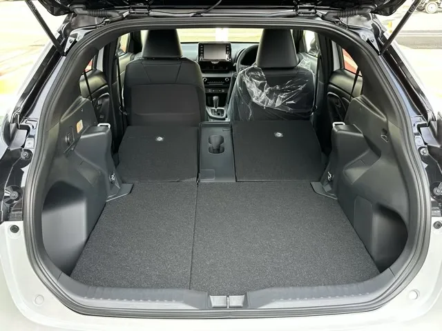 ヤリスクロス(トヨタ)Z パノラミックビュー スペアタイヤ登録済未使用車 8