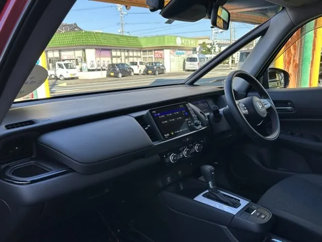 フィット(ホンダ)e：HEV ホーム カーサディーラ-試乗車 17