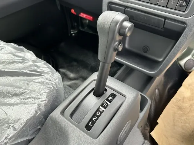 キャリートラック(スズキ)スーパーキャリイＸ ＡＴ届出済未使用車 24