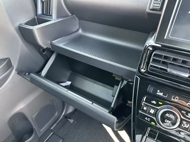 タント(ダイハツ)X ９インチDオーディオ届出済未使用車 27