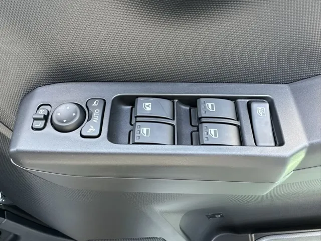タフト(ダイハツ)G届出済未使用車 12