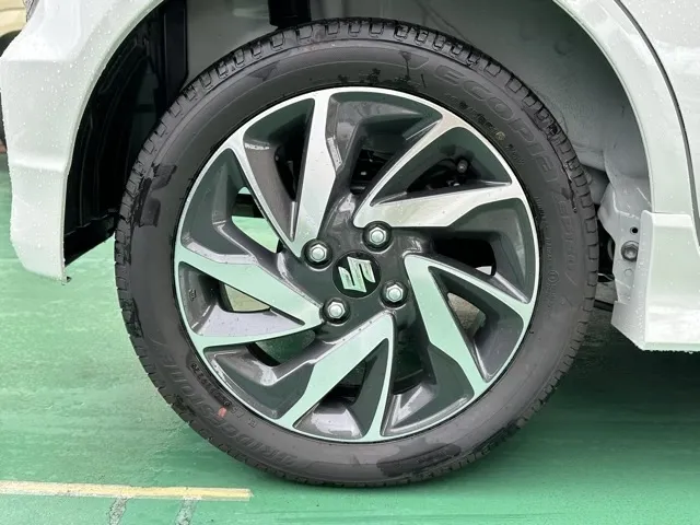 ワゴンR(スズキ)ハイブリッド ZT届出済未使用車 9