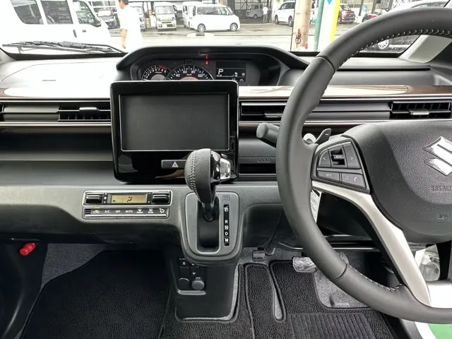 ワゴンR(スズキ)ハイブリッド ZT届出済未使用車 17