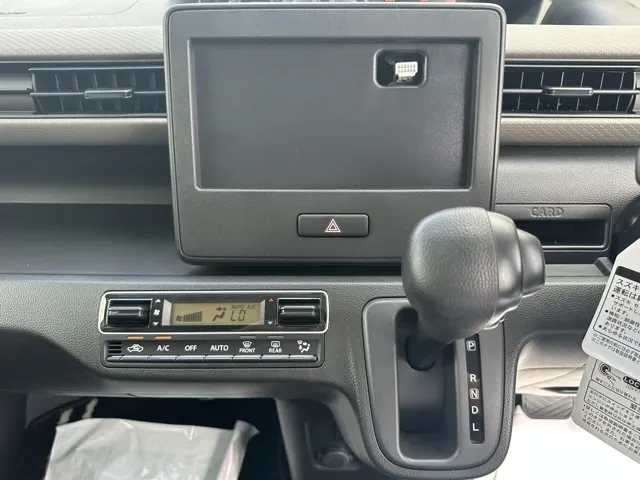 ワゴンR(スズキ)ハイブリッド　ＦXセーフティパッケージ装着車ディーラ-試乗車 16