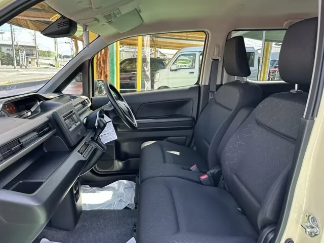 ワゴンR(スズキ)ハイブリッド　ＦXセーフティパッケージ装着車ディーラ-試乗車 3