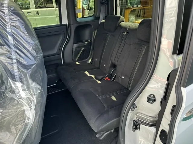 N-BOX(ホンダ)L　両側電動スライドドア届出済未使用車 4