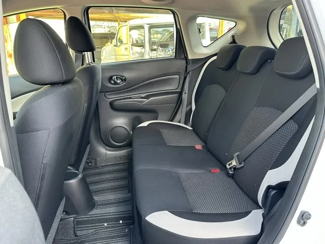 ノート(ニッサン)X アラウンドビューモニター中古車 4