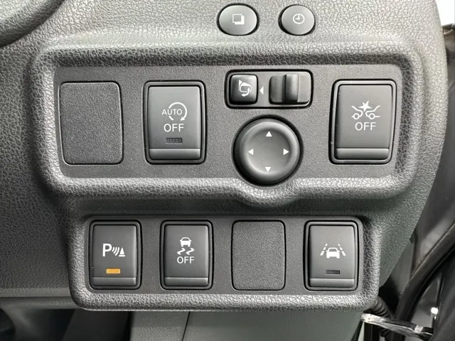 ノート(ニッサン)ニスモ中古車 13