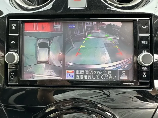 ノート(ニッサン)eパワーX中古車 21
