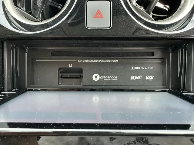 ノート(ニッサン)eパワーX中古車 22