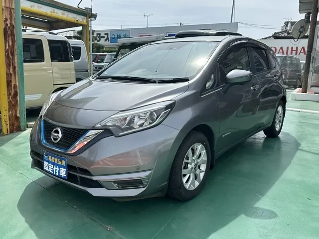ノート(ニッサン)eパワーX中古車 1