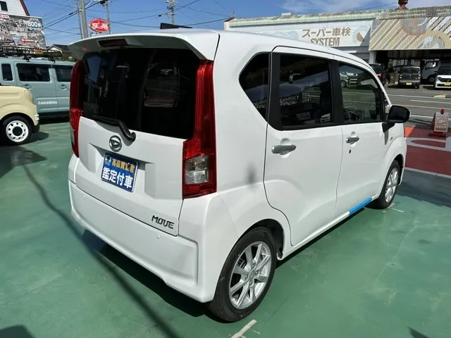 ムーヴ(ダイハツ)XリミテッドⅡ SAⅢ届出済未使用車 10