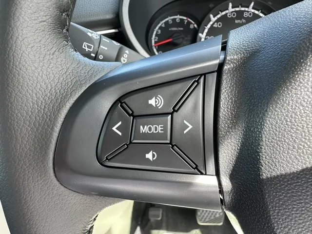 ムーヴ(ダイハツ)XリミテッドⅡ SAⅢ届出済未使用車 16