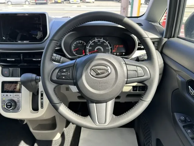 ムーヴ(ダイハツ)XリミテッドⅡ SAⅢ届出済未使用車 6