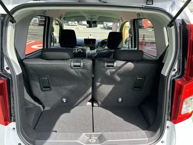 ムーヴ(ダイハツ)XリミテッドⅡ SAⅢ届出済未使用車 8